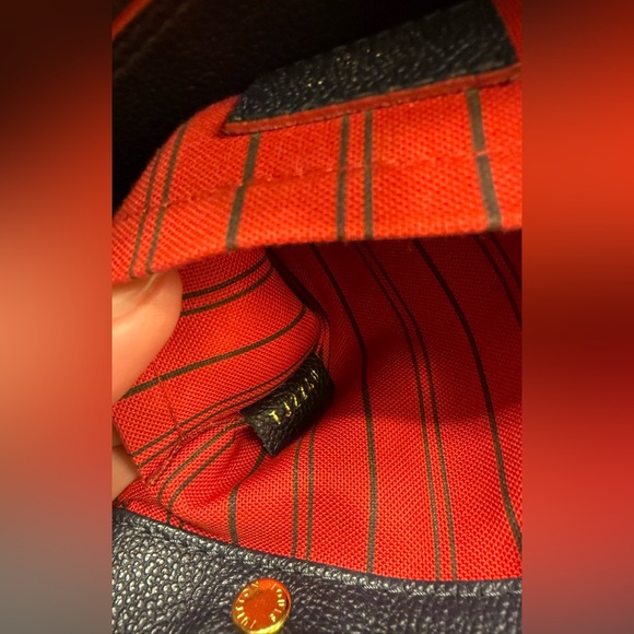 Louis Vuitton Montaigne Crossbody BB Navy Leather Monogram Empreinte - Picture 14 of 15